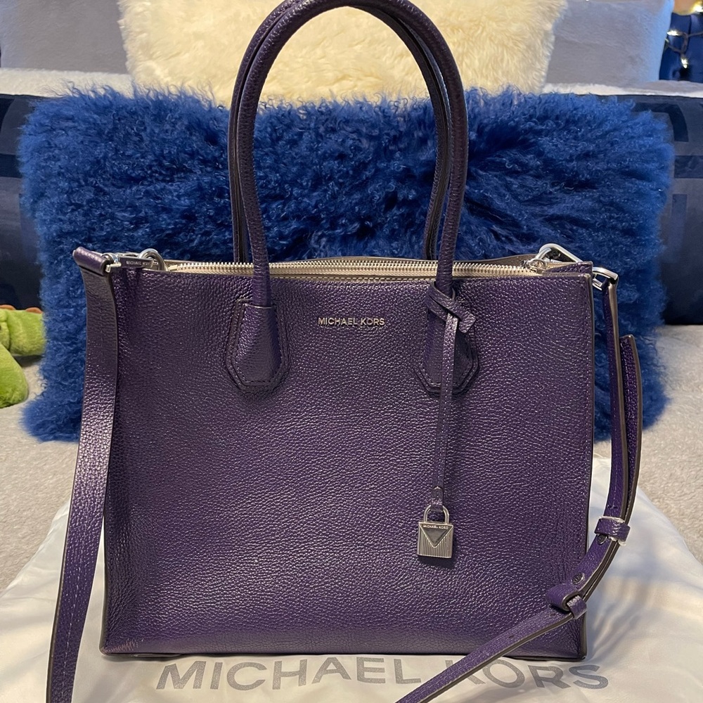 Micheal Kors Shoulder Bag